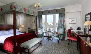 Macdonald Compleat Angler - 2