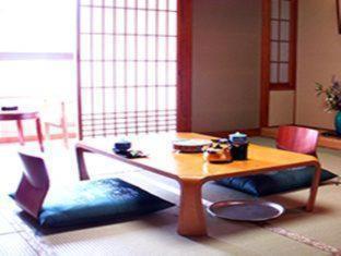 Kaneyoshi Ryokan - Osaka - 8