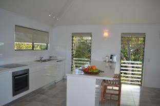 The Retreat Beach Houses - Peregian Beach - 3