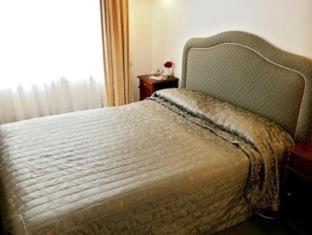 Elizabethan Lodge - 9