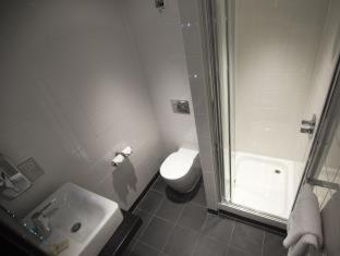 Ramada by Wyndham Cobham - Cobham - 3