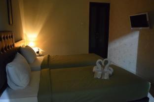 Roemah Canting Homestay - 1