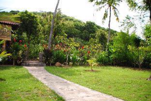 Tiara Homestay Pemuteran Bali - Pemuteran - 3