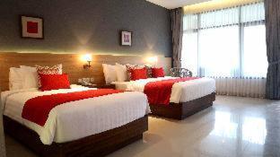 The Cakra Hotel - 4