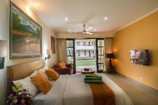 Peninsula Bay Resort - 9