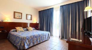 Hospedium Hotel Abril - San Juan de Alicante - 7