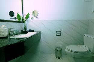 Lido Lake Resort by MNC Hotel - 1