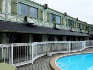 Ascot Motor Inn - 3