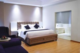 Platinum Hotel & Convention Hall Balikpapan - Balikpapan - 3