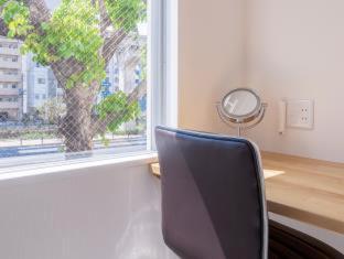 Living Inn Asahibashiekimae Premier - Naha - 8