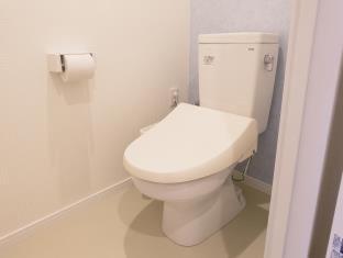 Living Inn Asahibashiekimae Premier - Naha - 1