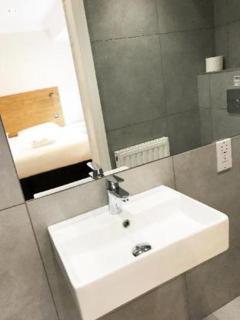 Gidea Park Hotel - 5