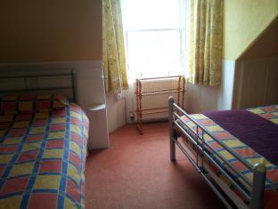 Mackenzie Guest house - 8
