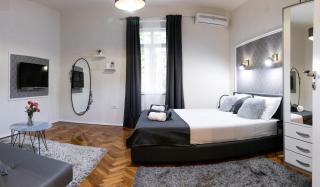 Natalie's Place - Belgrade - 8