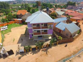 Smith Executive Motel Kampala - Kampala - 0