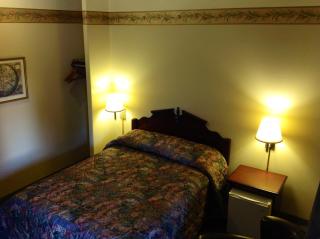 Humboldt Redwoods Inn - Garberville - 1