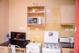 West Suites Sherry Homes - 7