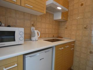 Bora 6-B - Roses - 3