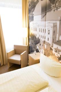 Hermes Hotel Oldenburg - Oldenburg - 4