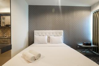 Simply Studio Grand Kamala Lagoon Apartment By Travelio - Bekasi - 0