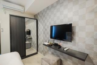 Simply Studio Grand Kamala Lagoon Apartment By Travelio - Bekasi - 5
