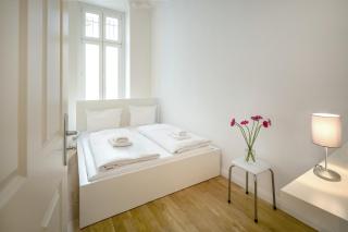 Newton-Appartement mit 3 Schlafzimmern - Berlin - 1