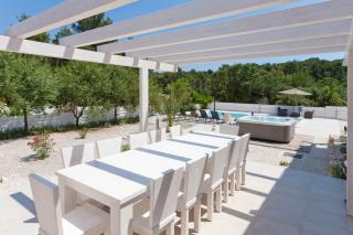 Villa BELLA - beautiful and modern house with pool, souna, jacuzzi & playground, Ližnjan - Istra - Ližnjan - 6
