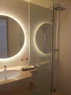 Solaris Hotel Kuta - Kuta - 8