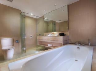 Grand Tan Banjarmasin Hotel & Convention Center - Banjarmasin - 3