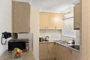 The Peninsula Riverside Serviced Apartments - 2