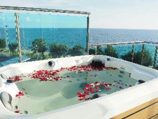 GrandBlue Resort & Beachclub - 6