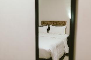 Barelang Hotel Nagoya Batam - 7