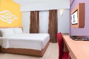 Kuta Beach Hotel - 1