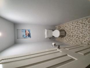 Palm Beach Guest House - 1