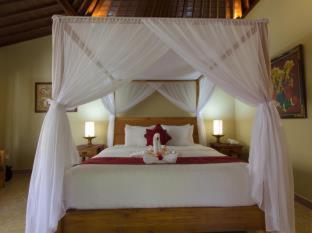 Kuta Puri Bungalows, Villas and Resort - 2