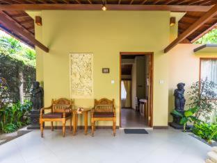 Kuta Puri Bungalows, Villas and Resort - 1