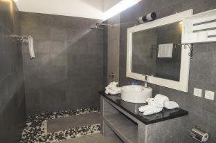 KyGunAya Villa - 8