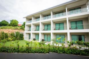 Sunset Beach Hotel - Adults Only - 1