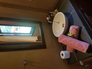 Melina Beach Front Bungalows - Tha Lane Bay - 1
