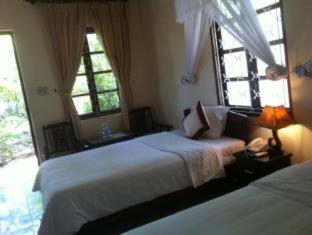Lang Co Beach Resort - 9