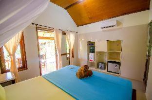 Fantastic Cottages - 9