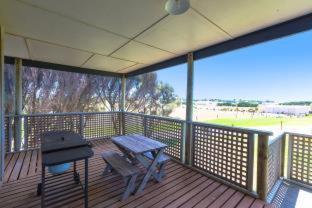 Wytonia Beachfront Accommodation - Port Fairy - 7