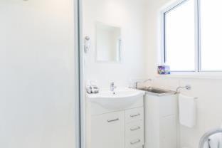 Wytonia Beachfront Accommodation - Port Fairy - 2