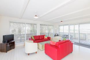 Wytonia Beachfront Accommodation - Port Fairy - 1