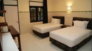 City Garden Bali Dwipa Hotel, Kuta - 8