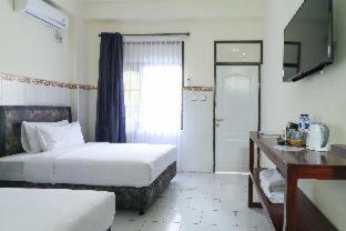 City Garden Bali Dwipa Hotel, Kuta - 5