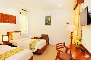 Kautaman Hotel - Mataram - 4