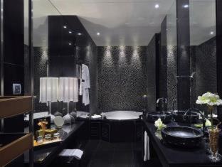 Eurostars Madrid Tower - Madrid - 1