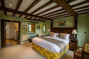 The Moonraker Hotel - Bradford on Avon - 5