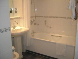 Dumbleton Hall Hotel - Broadway - 8
